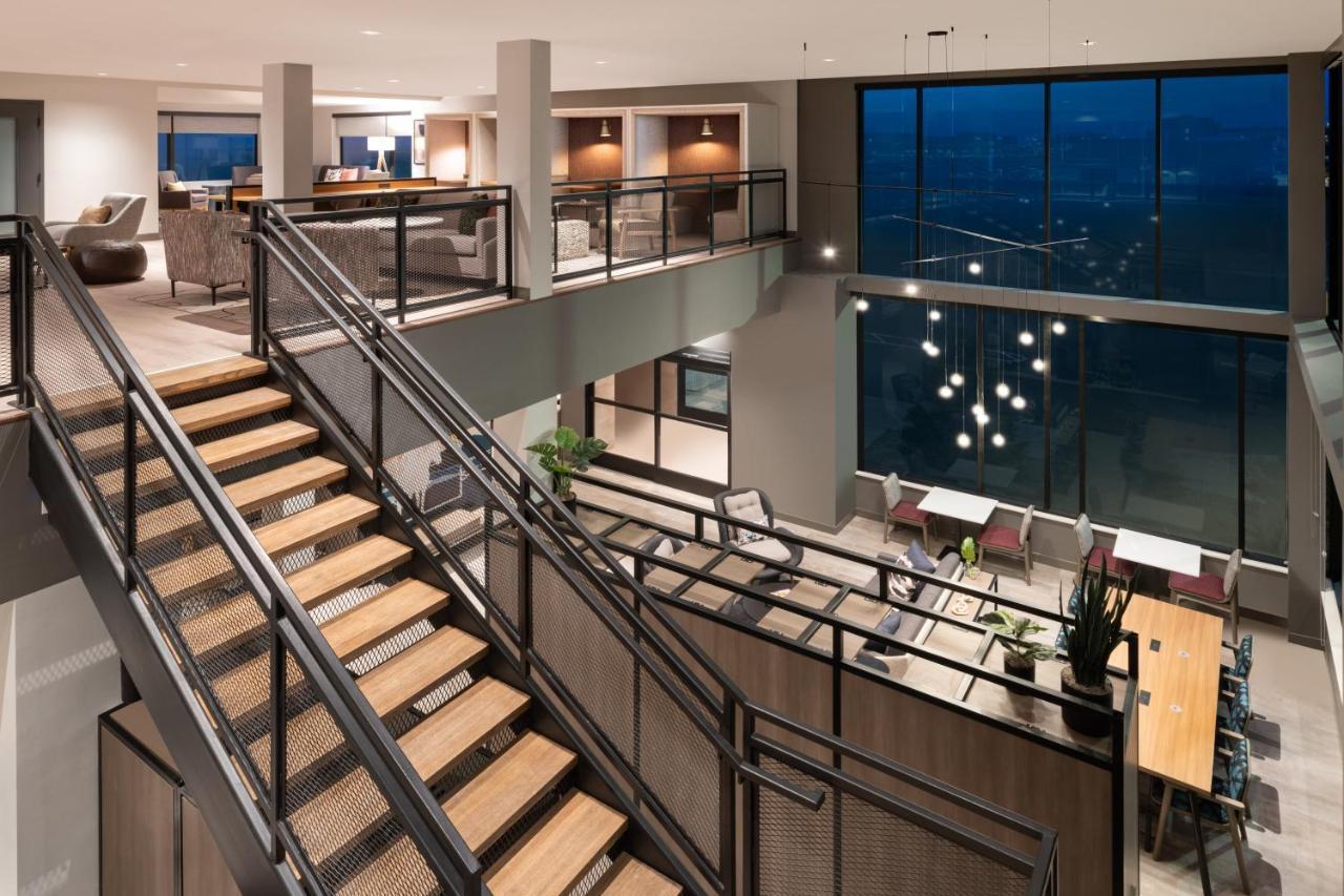 Atwell Suites - Denver Airport Tower Road By Ihg Экстерьер фото